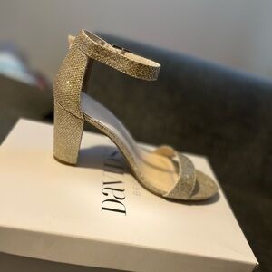 Arya Gold heel